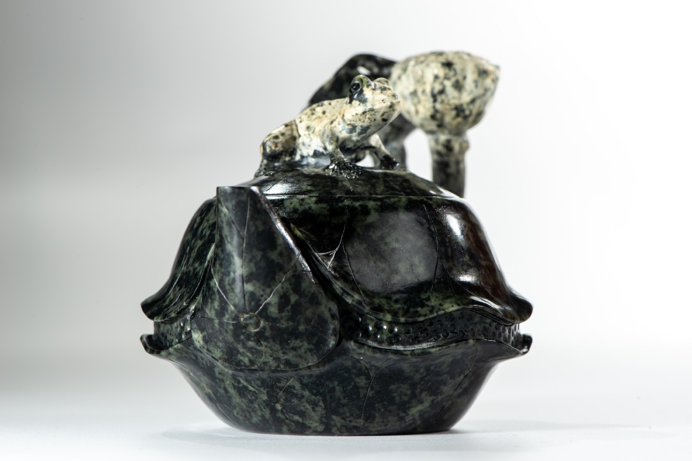 Taiwan Black Jade: Frog and Lotus Carved Teapot
